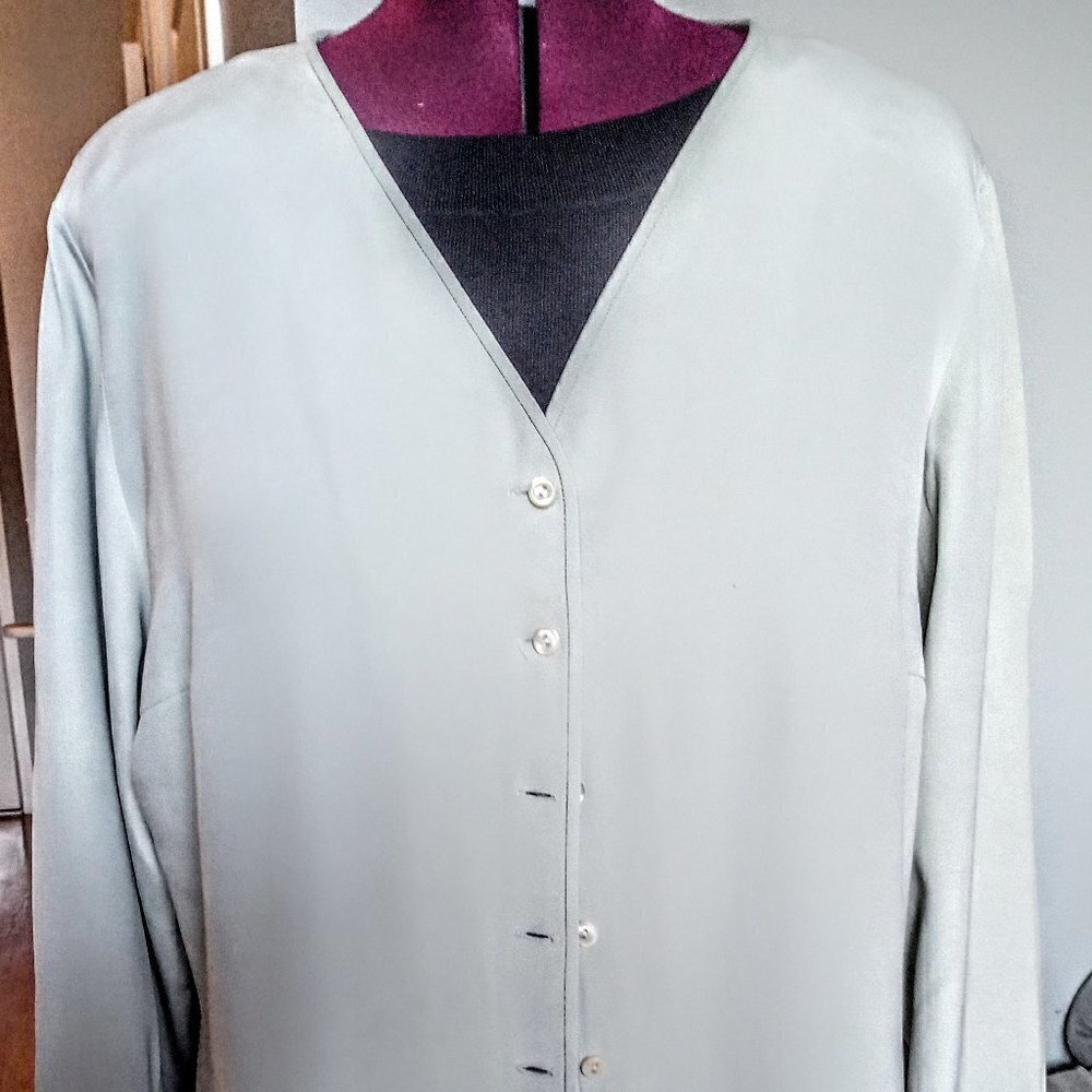Due Per Due Pale Jade Green Pure Silk Jacket